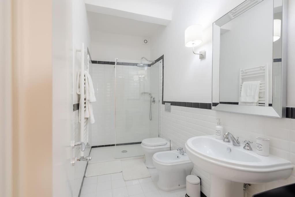 Belledonne Apartment-Hosted By Sweetstay ฟลอเรนซ์ ภายนอก รูปภาพ